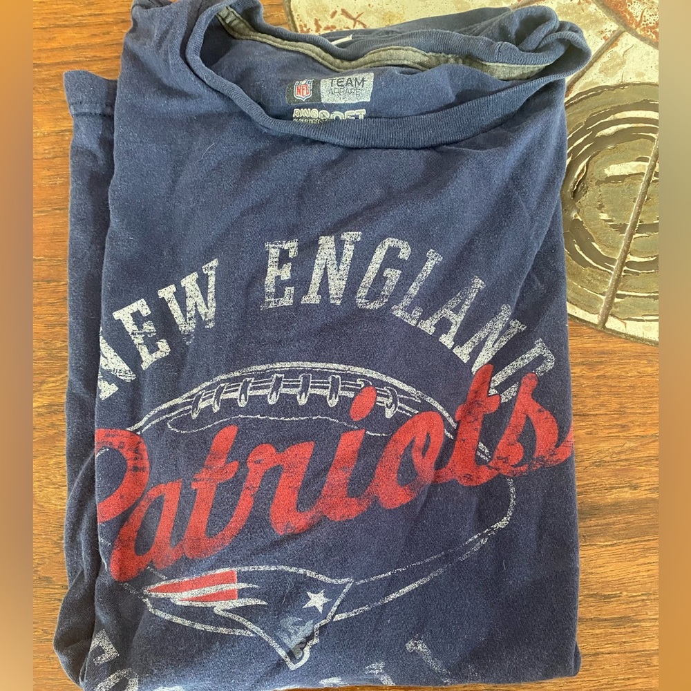 New England Patriots shirt